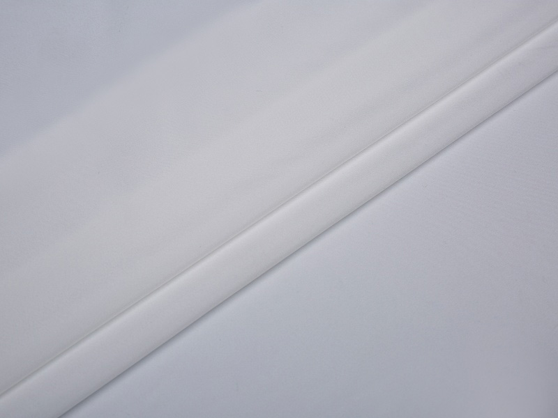 Polyester strekkfôrstoff