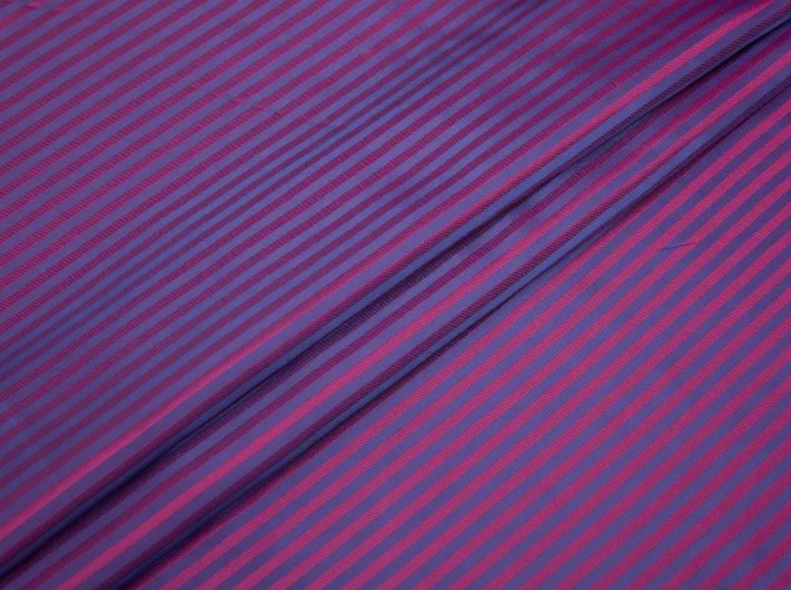 Polyester viskoselivstoff: behagelig, holdbart, miljøvennlig og fasjonabelt